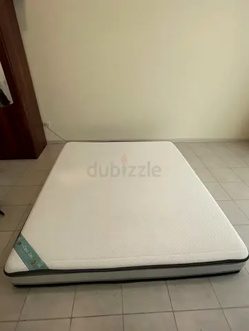 I-Cool Gel Mattress — Single/King Size (good condition)