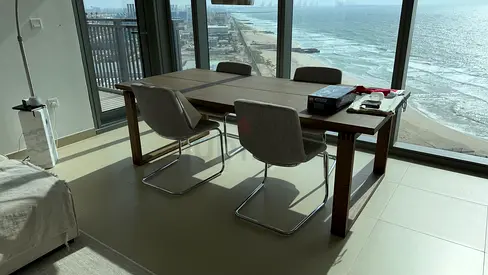 Dining set oak veneer table + 4 chairs (Ikea)