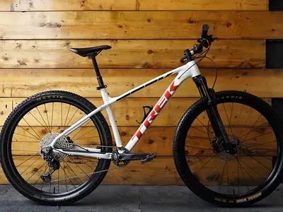 Trek Xcaliber 8 Mountain Bike