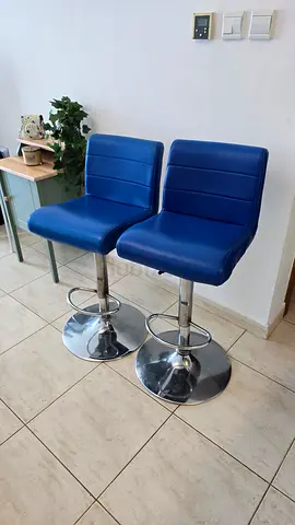 Set of 2 Blue Adjustable Bar Stools with Chrome Base