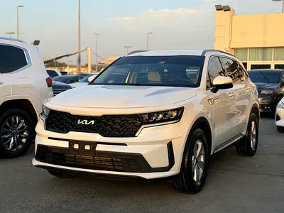 2023 Kia Sorento LX, GCC Specs - Like New!