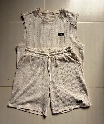 Beige Knit Sleeveless Top and Shorts Set - Size S