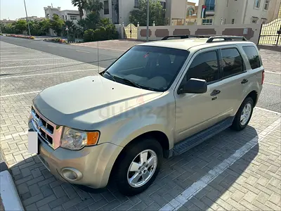 Ford Escape XLT 2011 GCC Specs - 3.0L V6