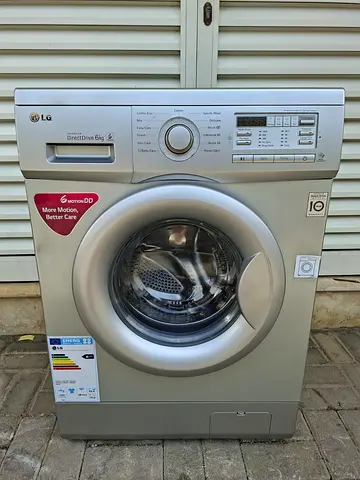 Direct Drive LG washing machine 6kg , working Properly