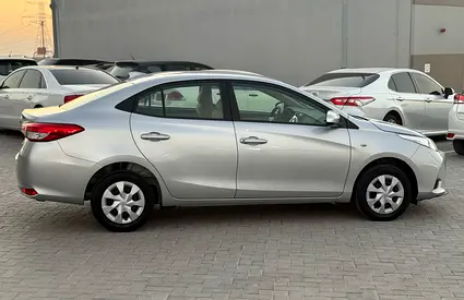 2021 Toyota YARIS — фото 8