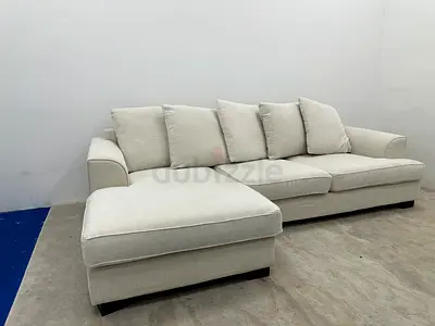 Excellent condition the one brand Kingston lshape sofa