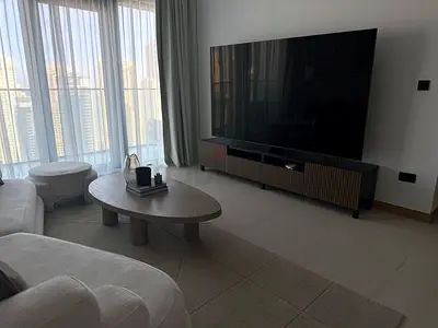 Samsung 98 inch Smart QLED TV - 4K, 98Q80C