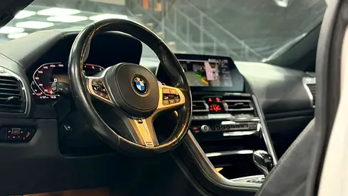 صورة 10 لـ 2019 BMW 8-SERIES