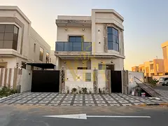 Two-story villa with a majlis and hall, directly from the owner, personal finishing, on a main stree