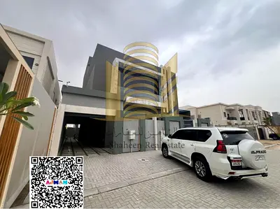 Villa with a swimming pool for sale in Ajman, Al Aaliyah area. 4500 sq ft. Custom-finished (super deluxe). The ground floor: an outdoor seating area a