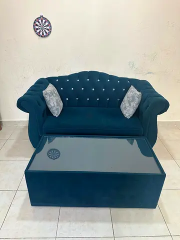 Teal Velvet 2-Seater Chesterfield Sofa with Matching Coffee Table