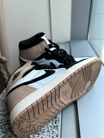 Nike Air Jordan 1 High OG - Black/White/Tan, Size US 9 (Used)