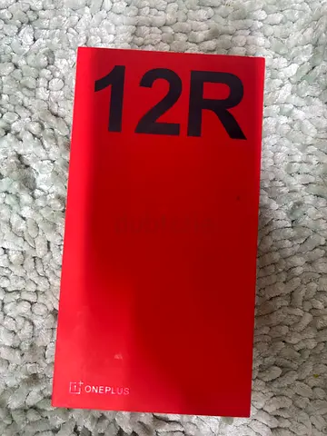 One plus 12R 16/512 gb