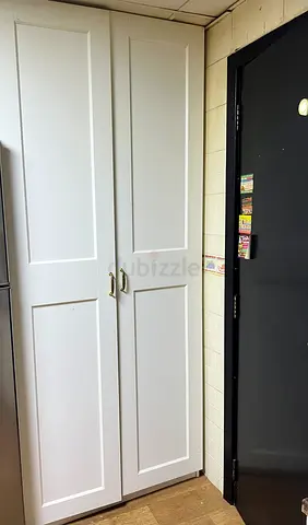 White 2-Door Free-Standing Wardrobe / Armoire – Good Condition