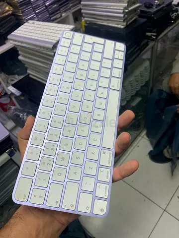 Magic 2 rechargeable keyboard touc id with fingerprint also Excellent condition perfectly working