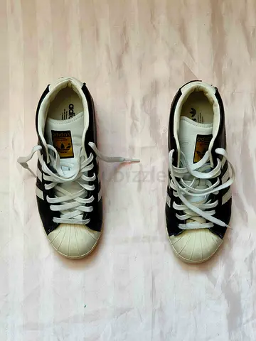 Adidas original superstar wages sneakers for women size 36,5 for 150 AED.