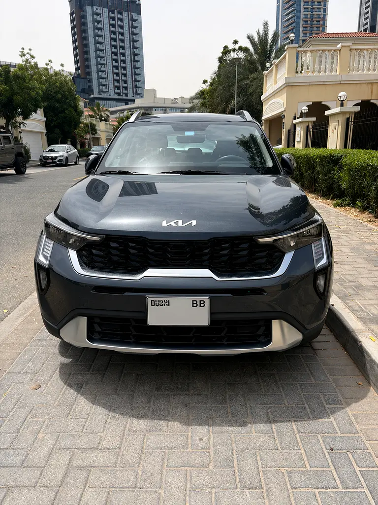 Kia Sonet 2024 — photo 1 of 11