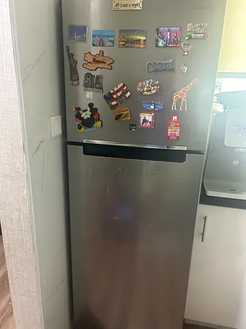 Twin cooling Samsung Refrigerator Flawless for sale.