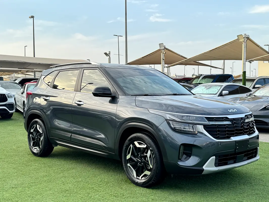 Kia Seltos 2025 — photo 1 of 20