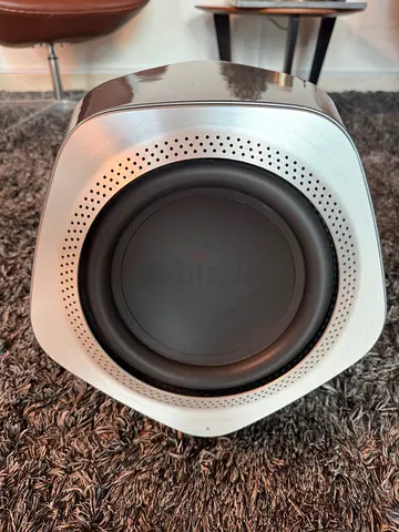 Bang and Olufsen Beolab 19 Wireless Subwoofer, Grey