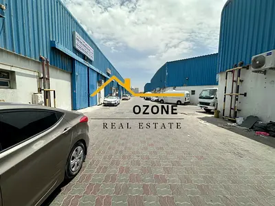 Prime Location Best For Storage\*For Rent in industrial area 17