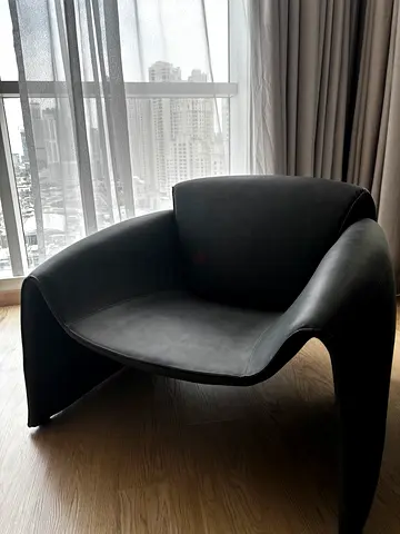 Elegant Armchair – Italian Mid-Century Design – Grey – Excellent Condition