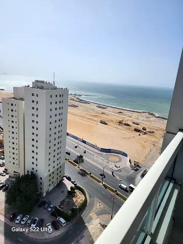 غرفة وصالة مفروشة للإيجار الشهري في موقع مميز على كورنيش عجمان 🌊