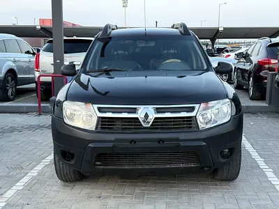 Renault Duster 2015 model, GCC specification, excellent condition, economical, no expenses needed,
