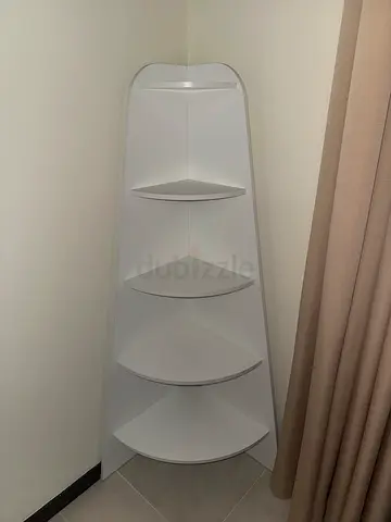 White Corner Display Shelf Unit  (5-Tier Curved Shelves)