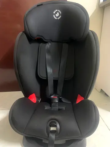 Maxi cosi titan car seat