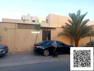 Old villa for sale