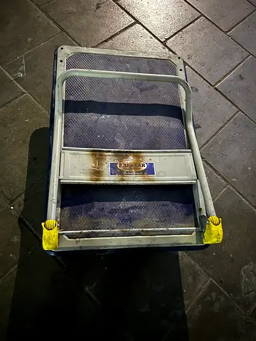 Foldable 2-step Aluminium Step Stool with Rubber Feet - Used