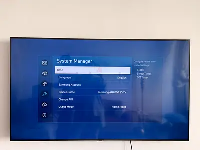 Samsung 55 AU7000 Series 4K UHD Smart TV - Perfect Working Condition