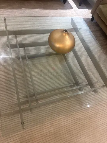 Center Table “Marina Homes”