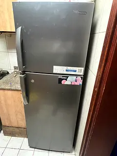 3 single bed available in Morocco cluster for decent Indian or Nepali friends