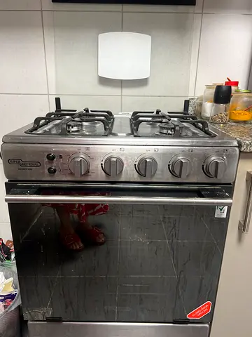 Pre-owned stainless steel gas cooker with oven - good working condition