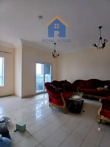 للإيجار في الشارقة – القصباء شقة غرفتين + صالة + غرفة ستور  موقع مميز في القصباء