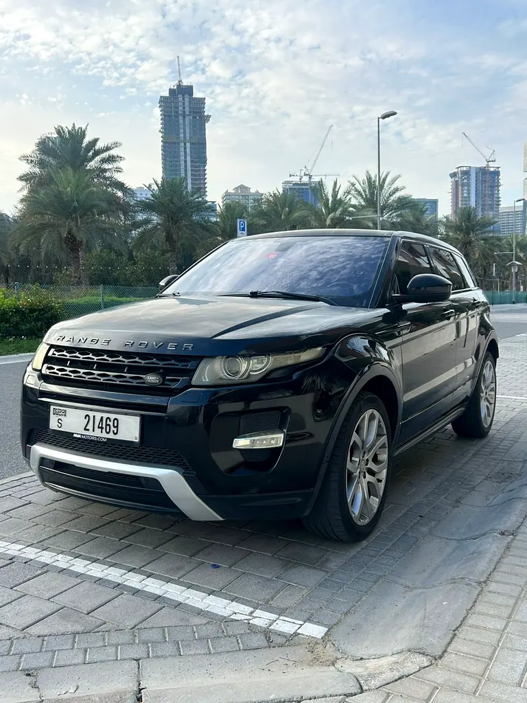 Land Rover Range Rover Evoque 2015 — photo 1 of 6