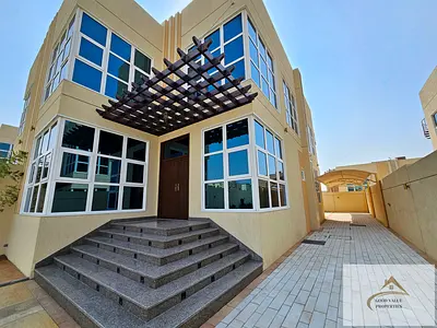 Spacious 4 Bhk villa with big green garden