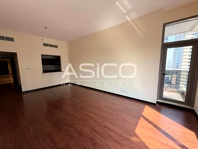 Spacious 1BR | Green Lakes S1 | Sale