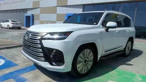 2025 Lexus LX 600 Signature - GCC Specs - Brand New