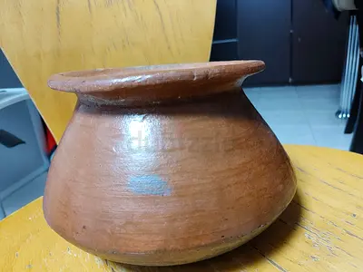 Traditional Clay Cooking Pot (Handmade) - Good Condition