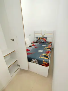 Clean  Spacious Partition Available . MANKHOOL