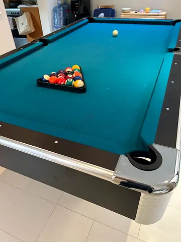 Knight Shot Pool Table