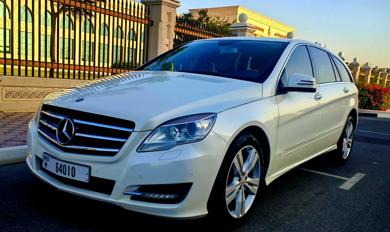 Mercedes-Benz R-Class 2013 — photo 1 of 11