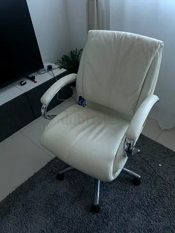 White leather swivel office chair — good condition