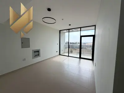 للايجار غرفتين وصاله تلال | موقع استراتيجي مميز | مساحه واسعه | اول ساكن | تصميم عصري | تشطيب ممتاز | اطلالات بانوراما | باركينج | خزائن بالحائط |