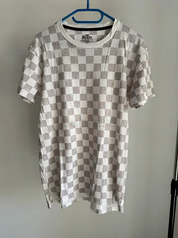 Hollister Men Beige  White Checkered T-Shirt Size XS - FIX PRICE