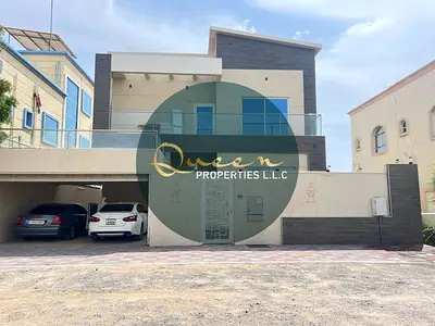 فيلا للبيع في الياسمين عجمان 5 غرف وصالتين ومجلس بموقع حيوي قرب حديقة الحميدية مساحة 3230 قدم شاملة المكيفات جاهزة للسكن أو الاستثمار 1.6 ملي