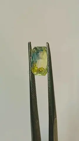 Yellow Sapphire Srilanka Ceylon 4.75 carat